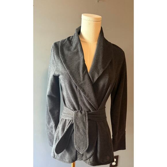 The North Face Tadasana Belted Wrap Cardigan Size SMALL Grey - Picture 1 of 12